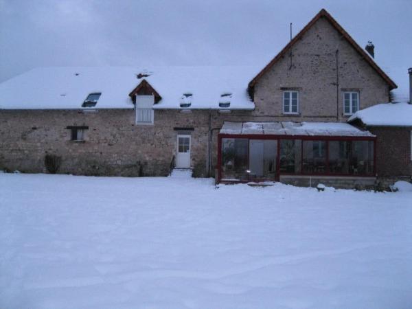 Au Jardin Fleuri Villa Vauxaillon Eksteriør billede