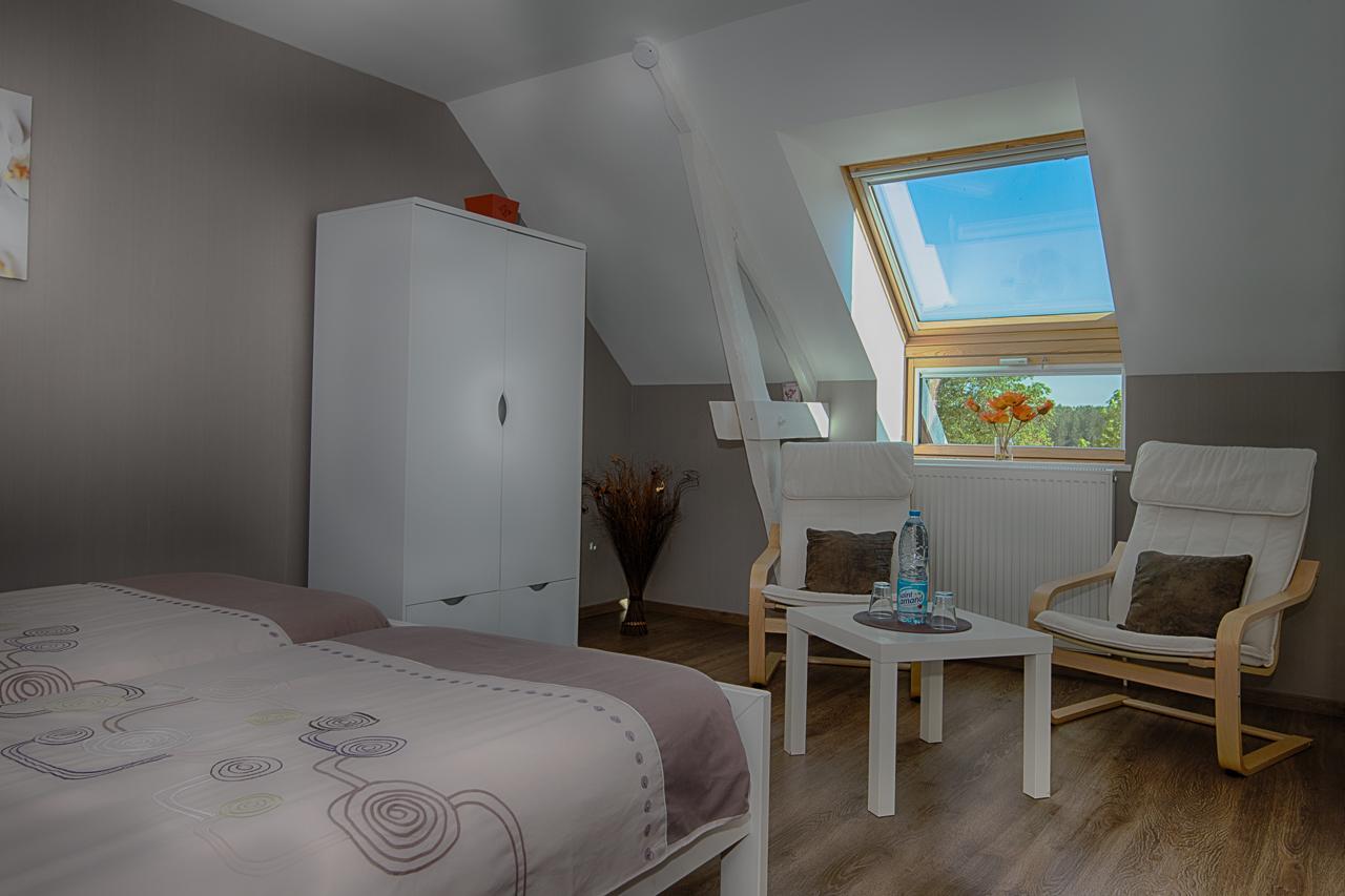 Au Jardin Fleuri Villa Vauxaillon Eksteriør billede